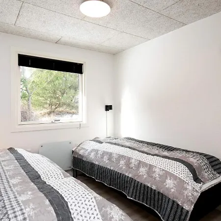 Three-bedroom Holiday In 35 Holiday home Blavand